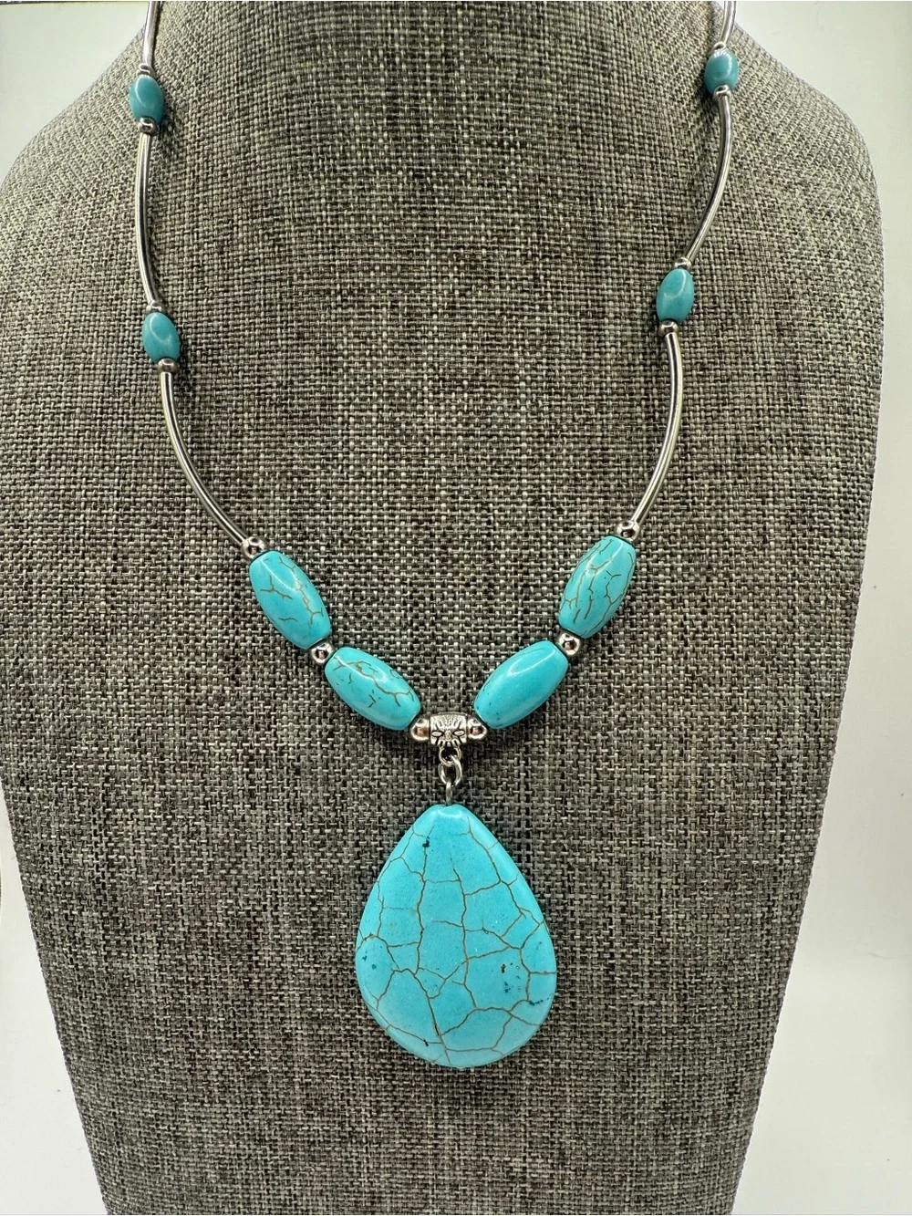 Turquoise Tone Teardrop Pendant Necklace - Women Jewelry - Retired